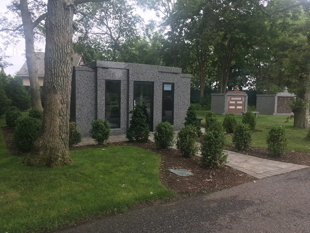 columbarium center moriches